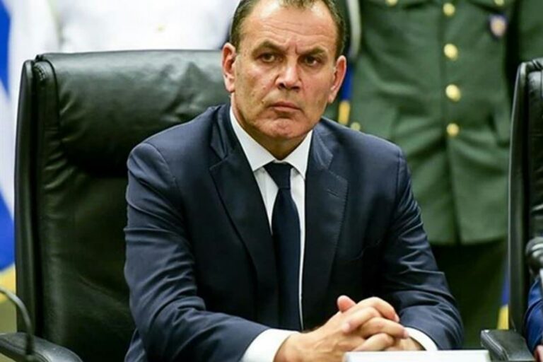 Ελληνοτουρκικά: Τηλεφωνική επικοινωνία Παναγιωτόπουλου – Ακάρ