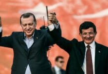 Νταβούτογλου Ερντογάν: Δήλωση «βόμβα» για τον Τούρκο πρόεδρο