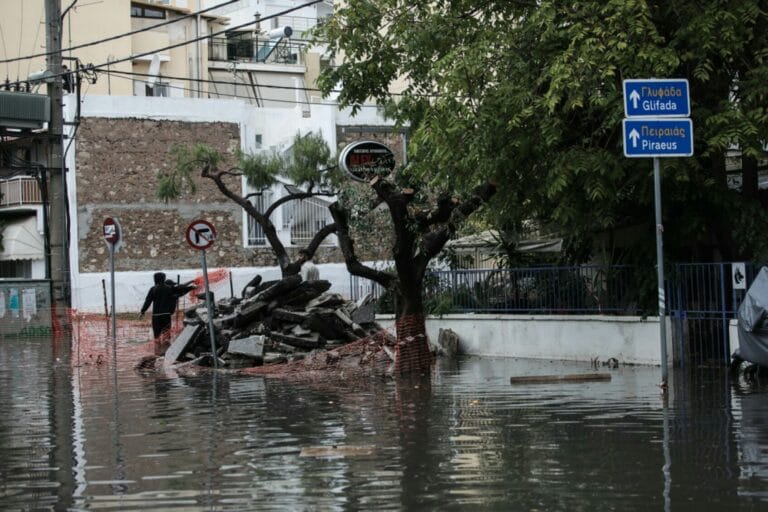Στυλιανίδης – «Έχουμε μπροστά μας ένα κρίσιμο διήμερο – Κανένας εφησυχασμός για την κακοκαιρία»
