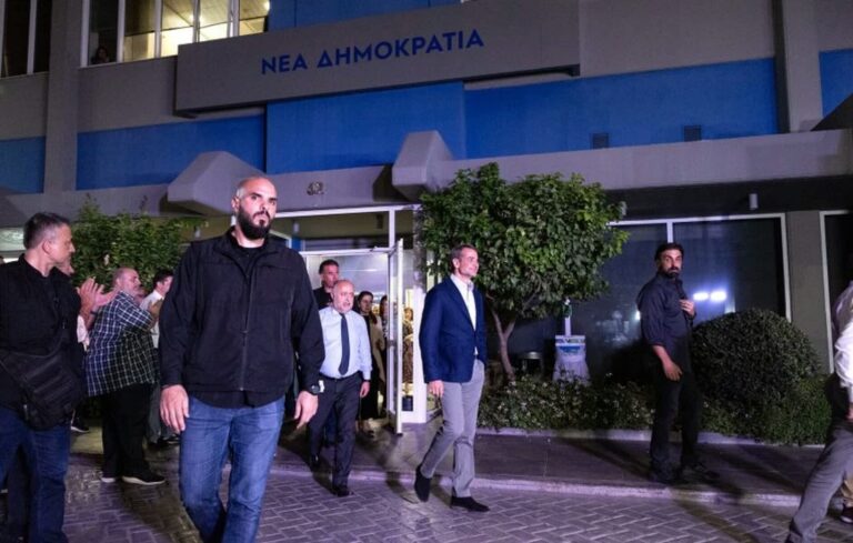 Πώς «διαβάζει» η Νέα Δημοκρατία τα αποτελέσματα στις αυτοδιοικητικές εκλογών – Ο στόχος για 13+3 και το τελικό 7+1+1