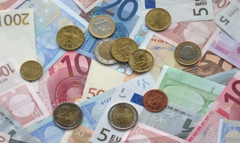 ΔΝΤ για Ελλάδα: Υψηλό πρωτογενές πλεόνασμα, 2,5% του ΑΕΠ και το 2025