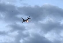 Συγκλονιστικό βίντεο – Η στιγμή που εκρήγνυται κινητήρας αεροσκάφους πάνω από την Κέρκυρα