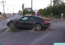 Θεσσαλονίκη – Σοβαρό τροχαίο στη Μουδανιών – Πόρσε συγκρούστηκε με αυτοκίνητο και εγκατέλειψε το σημείο ο οδηγός