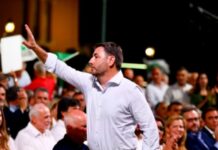 To ΠΑΣΟΚ γιορτάζει στο Ζάππειο με Μακεδόνα – Δηλώνουν έτοιμοι για «ορθοπεταλιές» και για «τ’ αδύνατο»