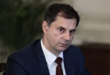 Ο Χάρης Θεοχάρης θα εκπροσωπήσει την Ελλάδα στο Συμβούλιο Ειρήνης για τη Γάζα