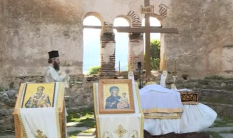 Θρησκευτική κατάνυξη και βυζαντινή ιστορία στις Πρέσπες: Πανηγυρίζει ο Άγιος Αχίλλειος