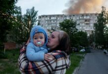 Κόλαση πυρός στην Ουκρανία: Νεκροί και πάνω από 100 τραυματίες από τη μαζική ρωσική επίθεση