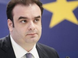 Πιερρακάκης: Παράταση «ανάσα» έως 30 Σεπτεμβρίου για τη ρύθμιση δανείων σε ελβετικό φράγκο