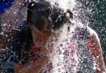 Η Ευρώπη «φλέγεται»: Ο καύσωνας σκορπά θάνατο και χάος