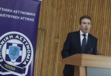 Τέλος εποχής για τα μπλοκάκια της Τροχαίας: Άμεσος έλεγχος, ψηφιακή αφαίρεση διπλώματος, αποστολή με SMS