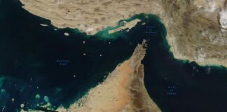 «Κλειδί» η στάση Τραμπ για τη νέα διαδρομή των εμπορικών πλοίων στα Στενά του Ορμούζ που συμφώνησαν Ιράν και Ομάν