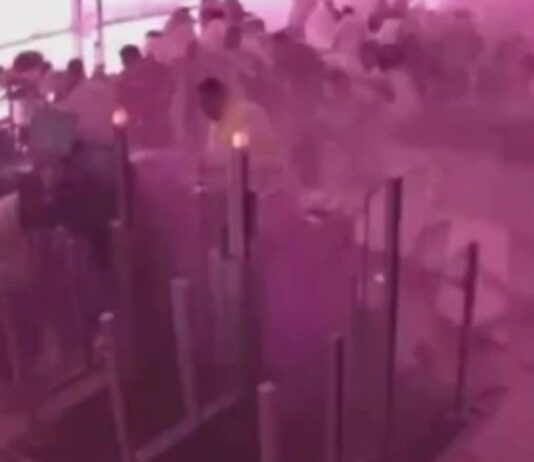 Μακελειό στο αεροδρόμιο του Ριάντ: Σοκάρει βίντεο ντοκουμέντο από τη φονική έκρηξη με τους 13 νεκρούς